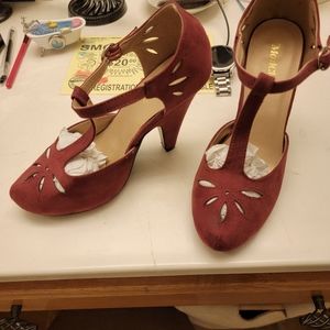 Mod Cloth vintage look suede shoes size 8